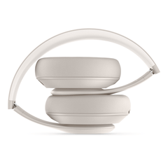 Audífonos Inalámbricos Beats Studio Pro (Beige) - PC / Móvil