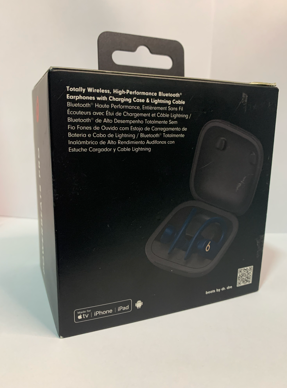 Powerbeats pro open box hotsell